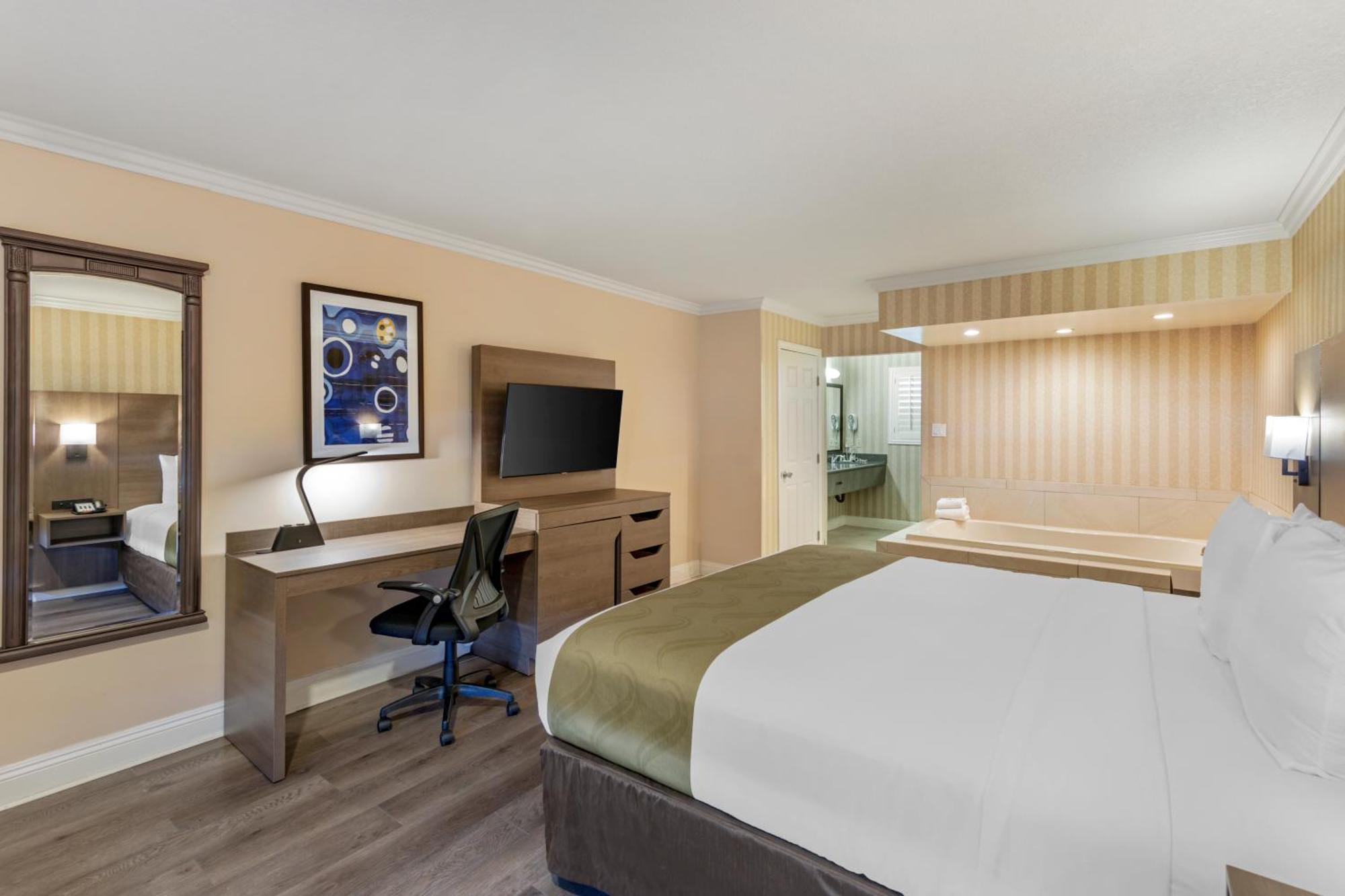 Quality Inn & Suites Anaheim Maingate Luaran gambar